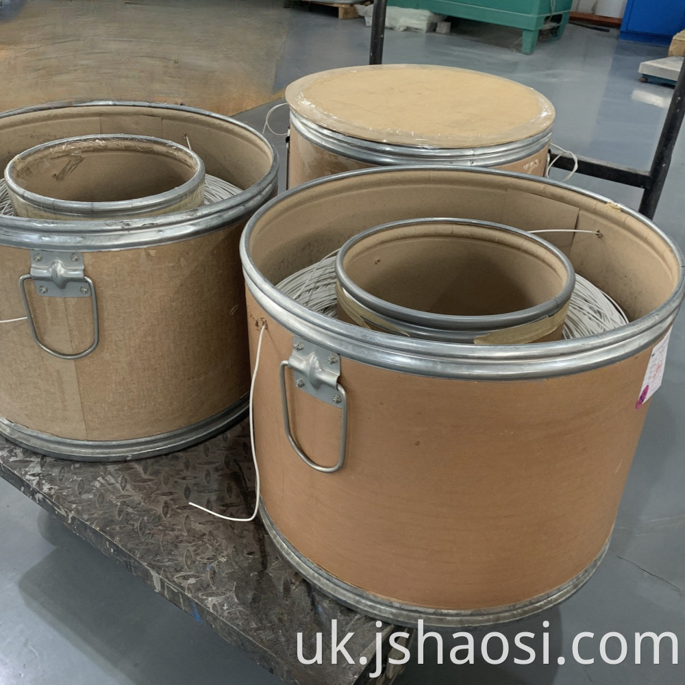 Silicone-braided wire white